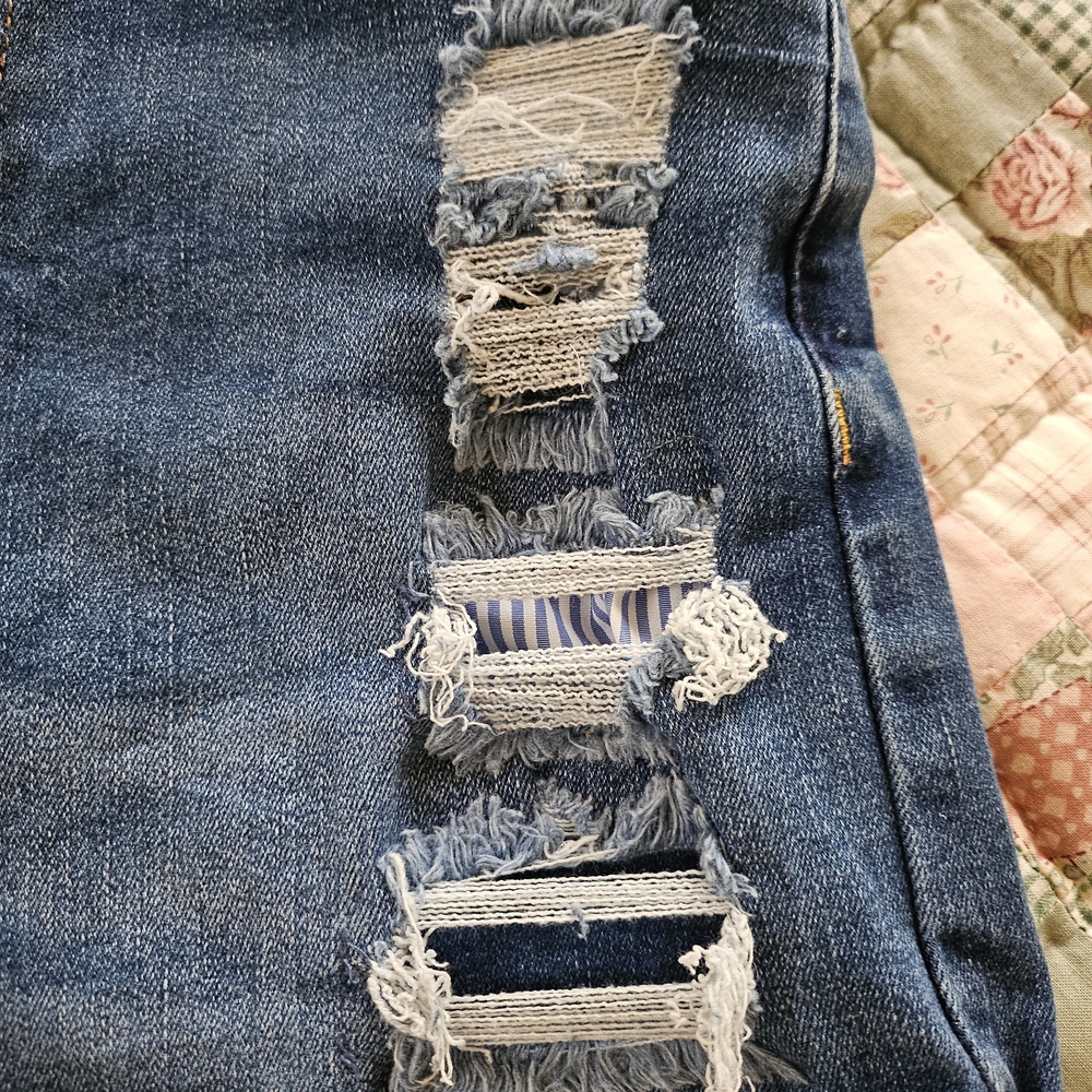 Wax Jean Women's Distressed Blue Denim Shorts - Picture 3 of 9